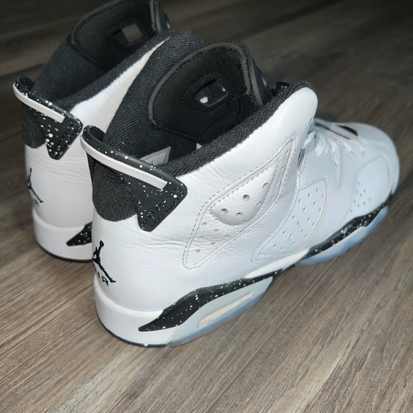 Jordan 6 - Picture 6 of 11